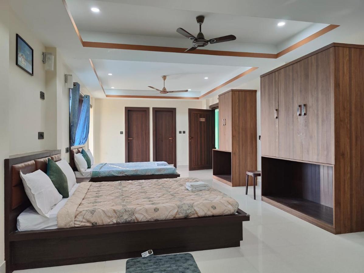 Unique Shantiniketan Hotel Sri Niketan Bagian luar foto