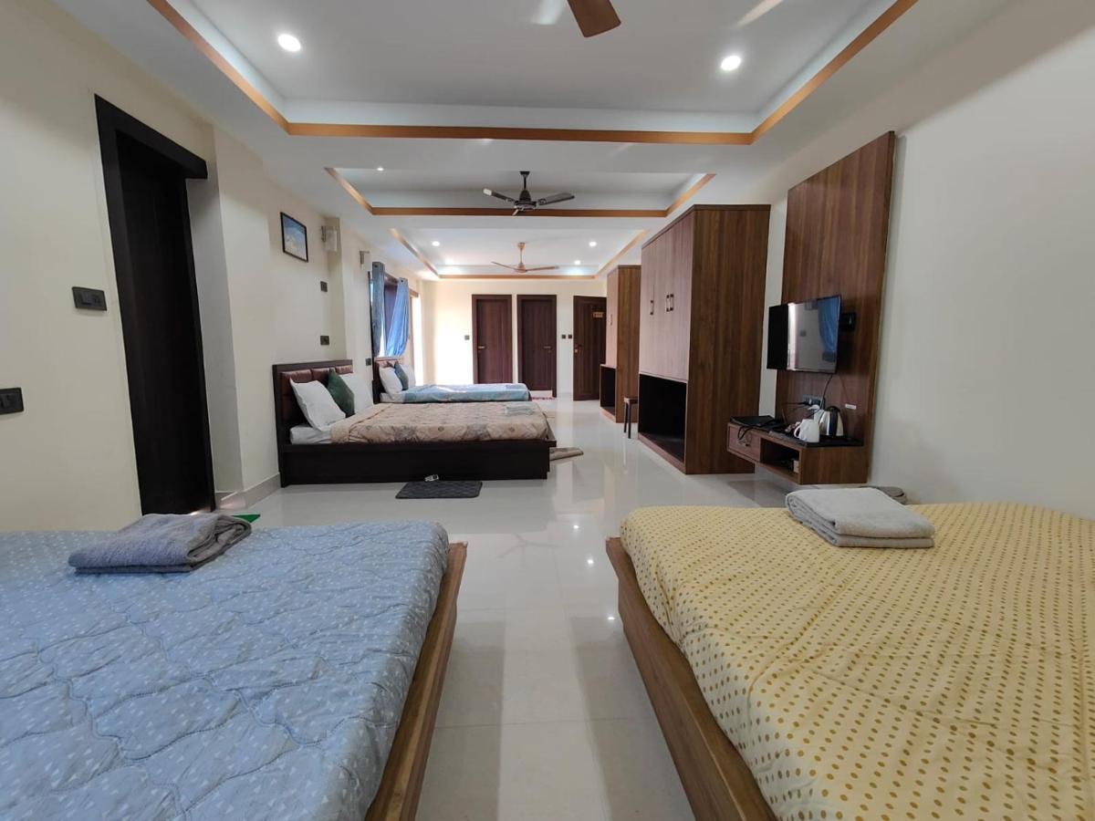 Unique Shantiniketan Hotel Sri Niketan Bagian luar foto