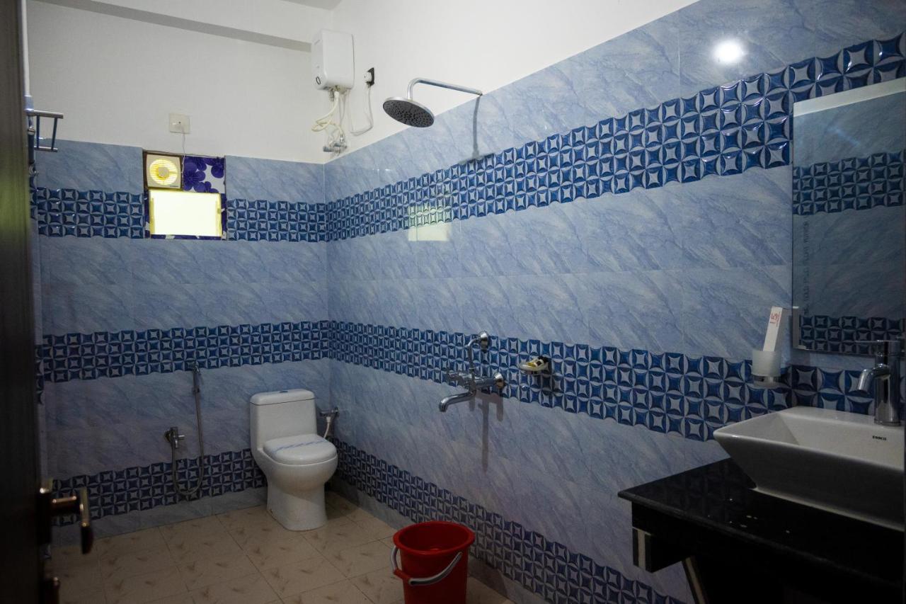 Unique Shantiniketan Hotel Sri Niketan Bagian luar foto